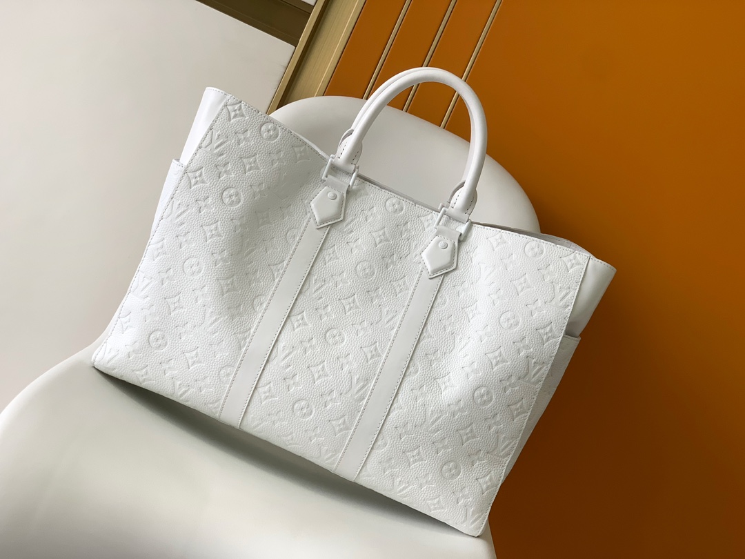 Louis Vuitton Shopping Bags